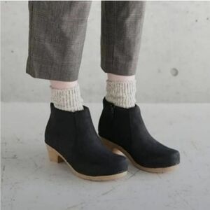 Dansko Maria Ankle Booties Size 37/US 6.5-7 B56